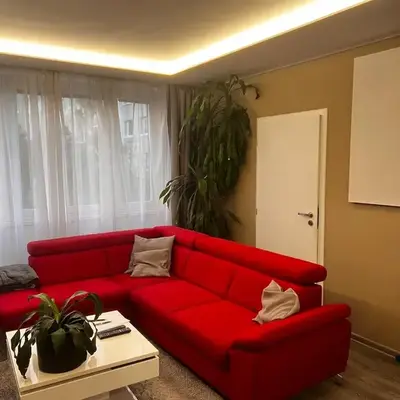Big apartment in quiet location close to the center -ideal for families with kids