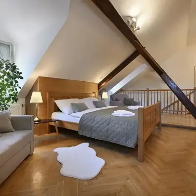 White Swan Boutique Apartments